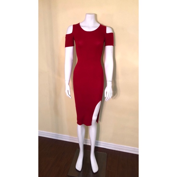 Red cold shoulder bodycon midi sweater dress - Picture 2 of 2